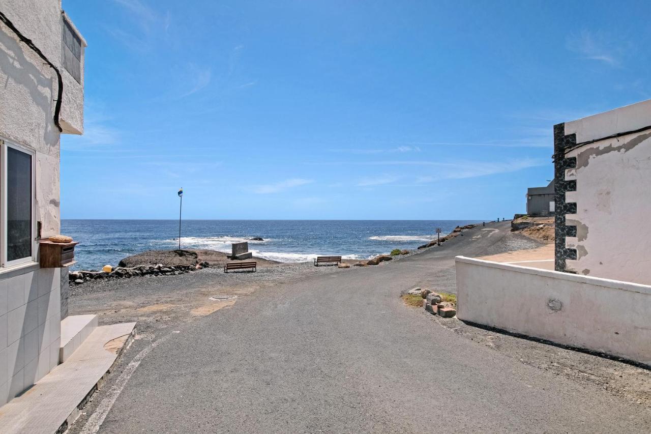 Las Arenas Bajo La Mareta Exterior photo